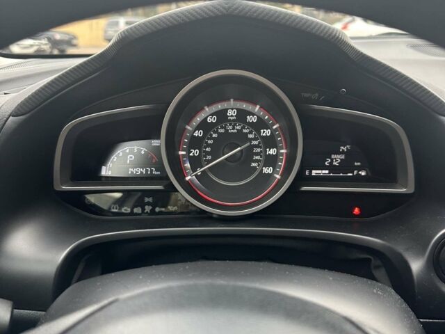 Белый Мазда 3, объемом двигателя 2 л и пробегом 149 тыс. км за 11500 $, фото 9 на Automoto.ua