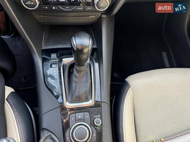 Білий Мазда 3, об'ємом двигуна 2.5 л та пробігом 132 тис. км за 11600 $, фото 11 на Automoto.ua