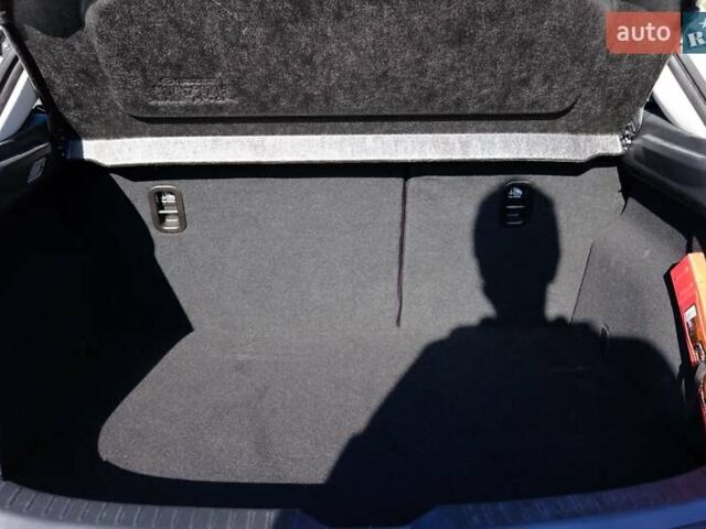 Білий Мазда 3, об'ємом двигуна 1.5 л та пробігом 74 тис. км за 14500 $, фото 5 на Automoto.ua