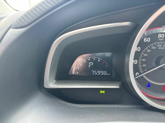Білий Мазда 3, об'ємом двигуна 2 л та пробігом 76 тис. км за 11858 $, фото 1 на Automoto.ua
