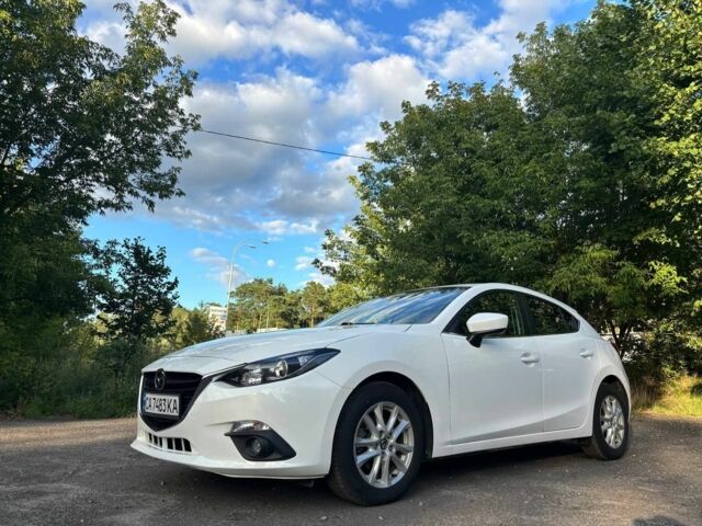 Білий Мазда 3, об'ємом двигуна 2 л та пробігом 76 тис. км за 11858 $, фото 9 на Automoto.ua