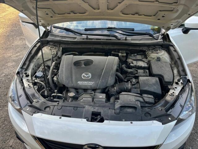 Білий Мазда 3, об'ємом двигуна 2 л та пробігом 76 тис. км за 11858 $, фото 13 на Automoto.ua