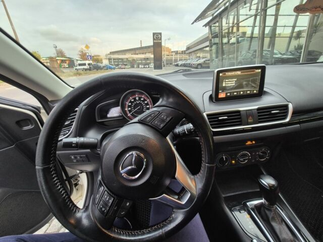 Білий Мазда 3, об'ємом двигуна 2 л та пробігом 199 тис. км за 263 $, фото 6 на Automoto.ua