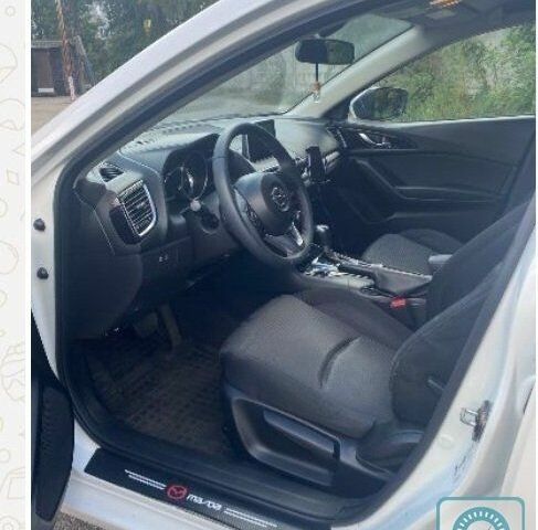 Белый Мазда 3, объемом двигателя 1.5 л и пробегом 115 тыс. км за 14578 $, фото 2 на Automoto.ua
