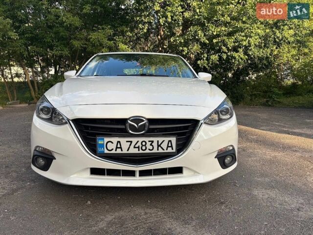Білий Мазда 3, об'ємом двигуна 2 л та пробігом 76 тис. км за 12000 $, фото 13 на Automoto.ua