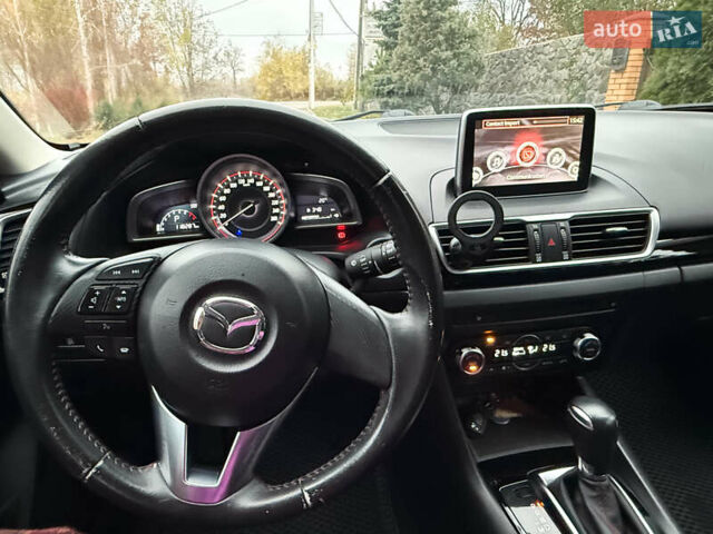Белый Мазда 3, объемом двигателя 1.5 л и пробегом 120 тыс. км за 15000 $, фото 9 на Automoto.ua
