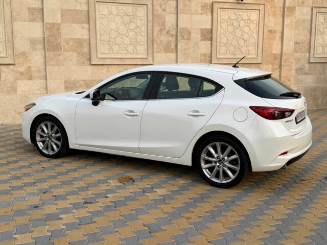 Білий Мазда 3, об'ємом двигуна 2 л та пробігом 159 тис. км за 12243 $, фото 4 на Automoto.ua