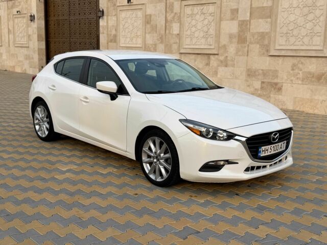 Білий Мазда 3, об'ємом двигуна 2 л та пробігом 159 тис. км за 12243 $, фото 10 на Automoto.ua