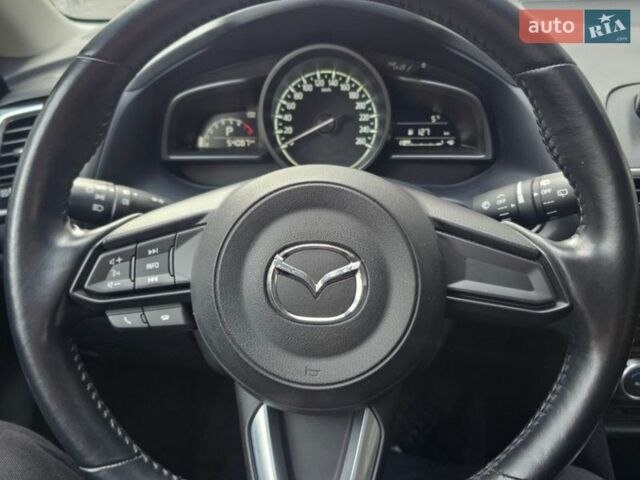 Белый Мазда 3, объемом двигателя 1.5 л и пробегом 54 тыс. км за 14499 $, фото 25 на Automoto.ua