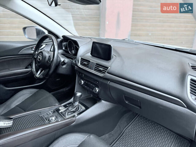 Белый Мазда 3, объемом двигателя 2.5 л и пробегом 139 тыс. км за 15500 $, фото 33 на Automoto.ua