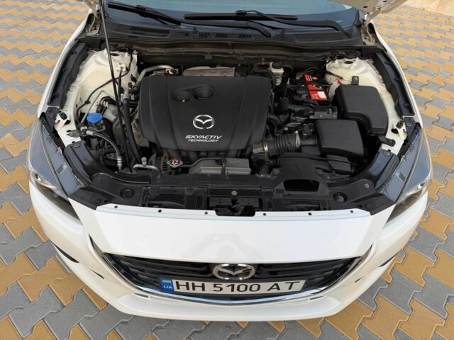 Білий Мазда 3, об'ємом двигуна 2 л та пробігом 159 тис. км за 12243 $, фото 18 на Automoto.ua