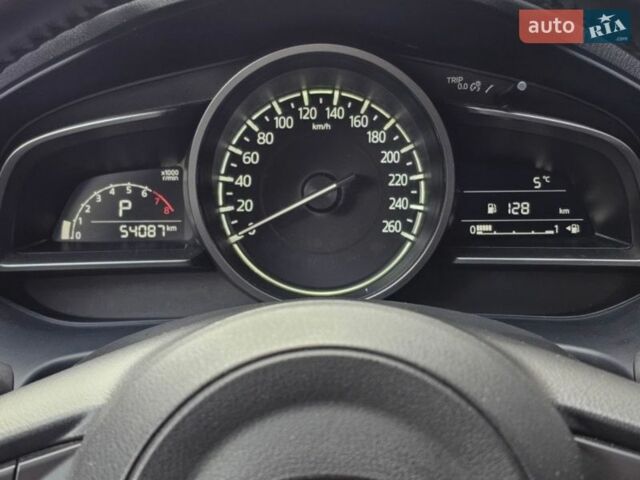 Белый Мазда 3, объемом двигателя 1.5 л и пробегом 54 тыс. км за 14499 $, фото 24 на Automoto.ua