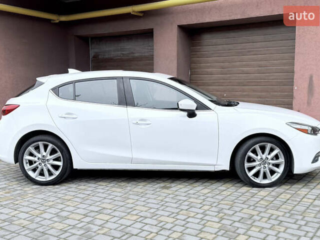 Белый Мазда 3, объемом двигателя 2.5 л и пробегом 139 тыс. км за 15500 $, фото 4 на Automoto.ua