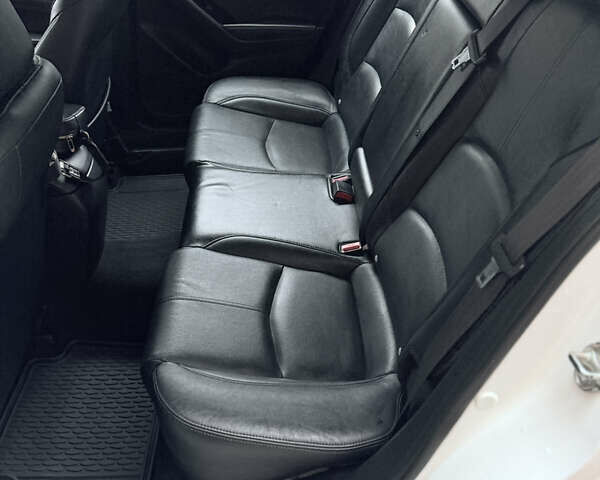 Белый Мазда 3, объемом двигателя 2.5 л и пробегом 139 тыс. км за 15500 $, фото 38 на Automoto.ua