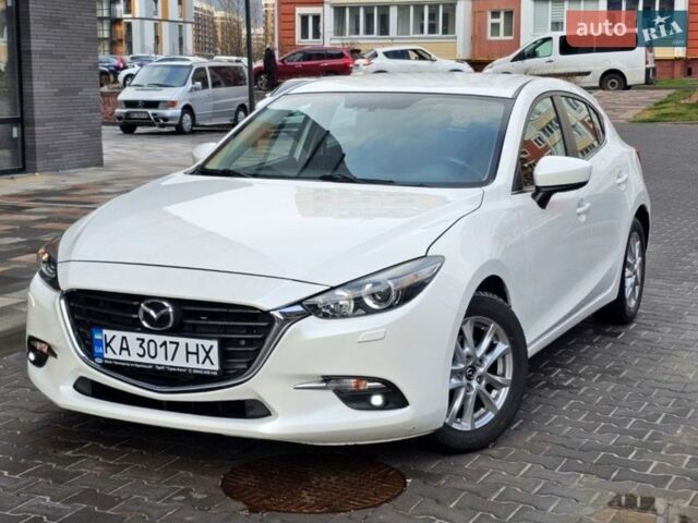 Белый Мазда 3, объемом двигателя 1.5 л и пробегом 54 тыс. км за 14499 $, фото 14 на Automoto.ua