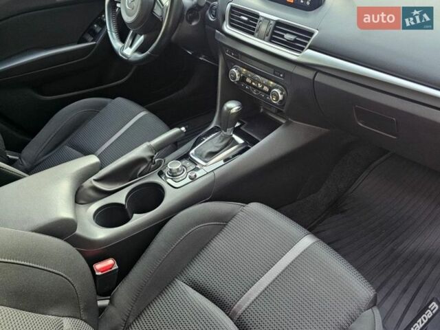 Белый Мазда 3, объемом двигателя 1.5 л и пробегом 54 тыс. км за 14499 $, фото 36 на Automoto.ua