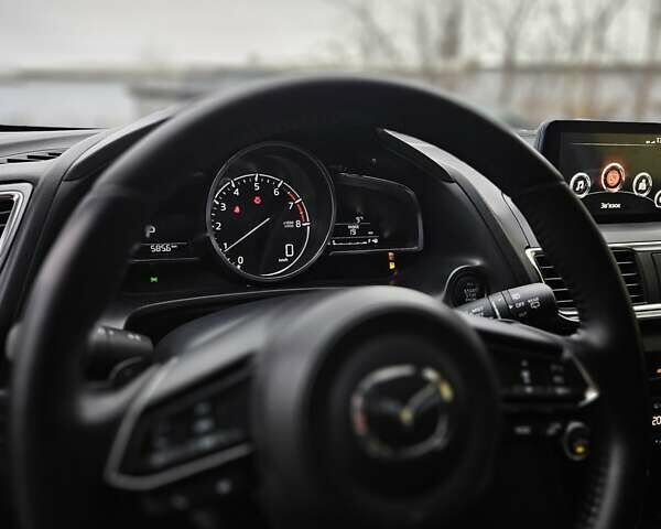 Белый Мазда 3, объемом двигателя 2.5 л и пробегом 84 тыс. км за 13500 $, фото 15 на Automoto.ua