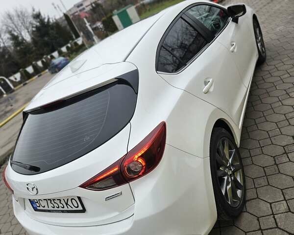Белый Мазда 3, объемом двигателя 2.5 л и пробегом 84 тыс. км за 13500 $, фото 8 на Automoto.ua