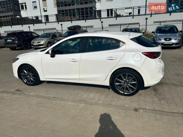 Белый Мазда 3, объемом двигателя 2.49 л и пробегом 102 тыс. км за 12500 $, фото 13 на Automoto.ua