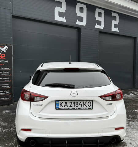 Білий Мазда 3, об'ємом двигуна 2.49 л та пробігом 91 тис. км за 12800 $, фото 6 на Automoto.ua