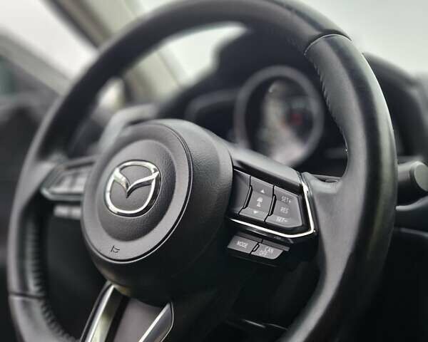 Белый Мазда 3, объемом двигателя 2.5 л и пробегом 84 тыс. км за 13500 $, фото 18 на Automoto.ua