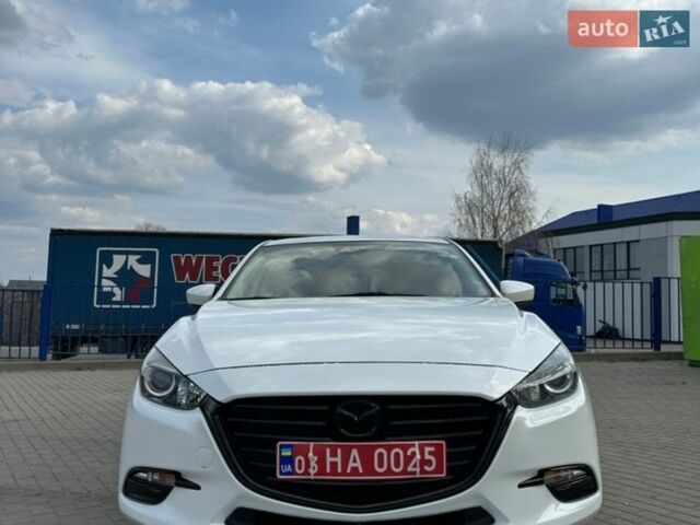 Белый Мазда 3, объемом двигателя 2.5 л и пробегом 92 тыс. км за 14000 $, фото 1 на Automoto.ua