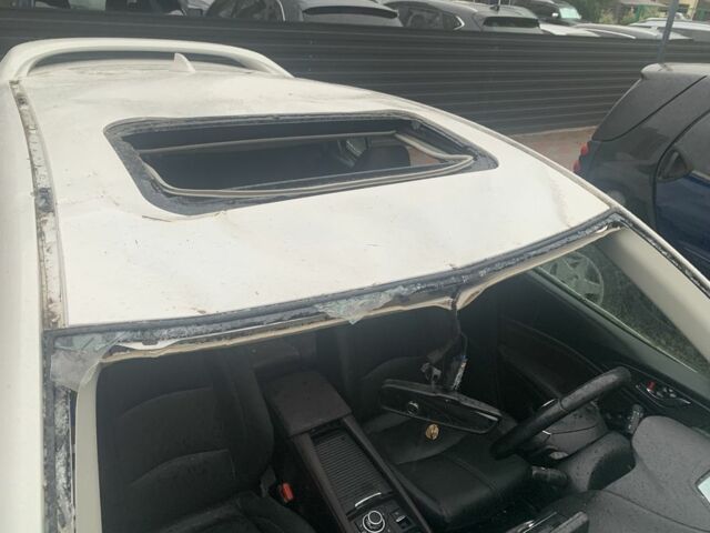 Білий Мазда 3, об'ємом двигуна 2.5 л та пробігом 110 тис. км за 6300 $, фото 1 на Automoto.ua