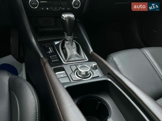 Белый Мазда 3, объемом двигателя 2.5 л и пробегом 92 тыс. км за 14000 $, фото 21 на Automoto.ua