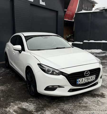 Білий Мазда 3, об'ємом двигуна 2.49 л та пробігом 91 тис. км за 12800 $, фото 2 на Automoto.ua