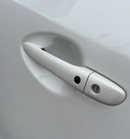 Белый Мазда 3, объемом двигателя 2.49 л и пробегом 91 тыс. км за 12800 $, фото 14 на Automoto.ua