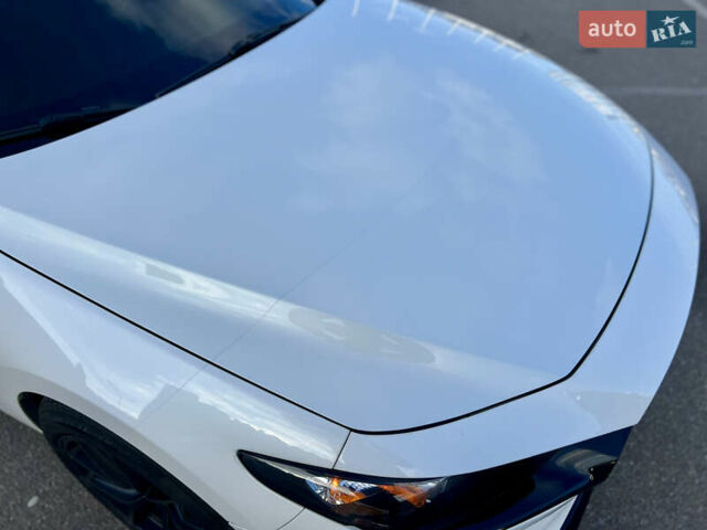 Белый Мазда 3, объемом двигателя 2.5 л и пробегом 81 тыс. км за 16200 $, фото 55 на Automoto.ua