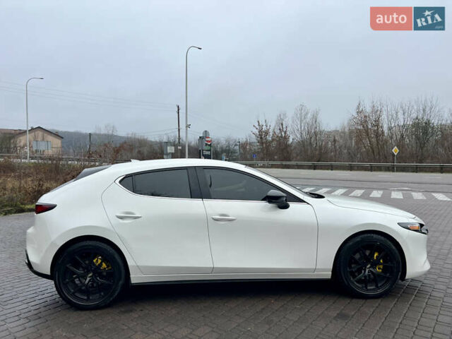 Білий Мазда 3, об'ємом двигуна 2.5 л та пробігом 81 тис. км за 16300 $, фото 5 на Automoto.ua