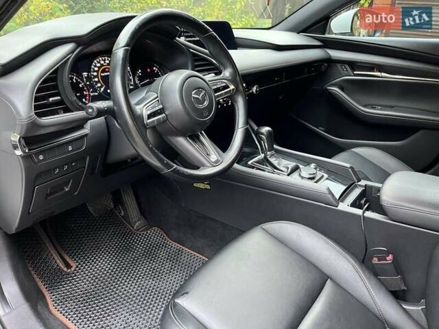 Мазда 3 2019 в Одессе на Automoto.ua Белый Мазда 3, объемом двигателя 2.49 л и пробегом 86 тыс. км за 14000 $, фото 9 на Automoto.ua