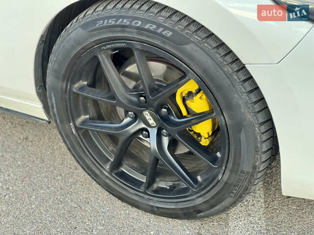 Белый Мазда 3, объемом двигателя 2.5 л и пробегом 81 тыс. км за 16200 $, фото 54 на Automoto.ua