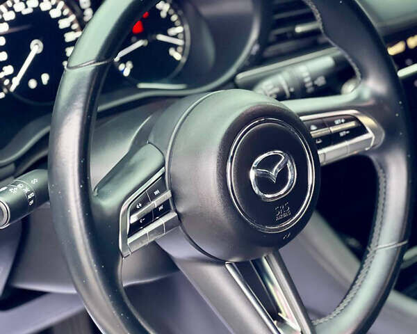 Белый Мазда 3, объемом двигателя 2.5 л и пробегом 81 тыс. км за 16200 $, фото 30 на Automoto.ua