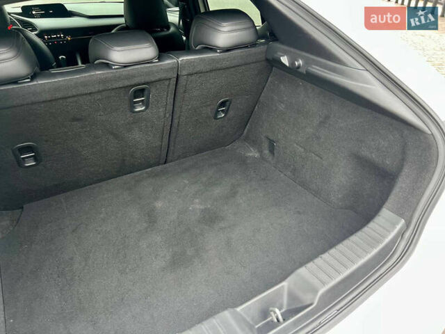 Белый Мазда 3, объемом двигателя 2.5 л и пробегом 81 тыс. км за 16200 $, фото 43 на Automoto.ua