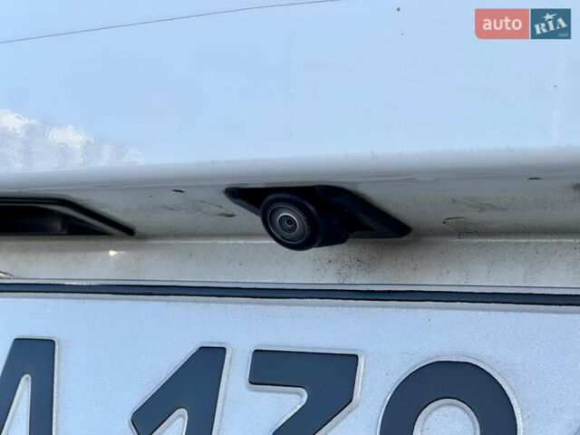 Белый Мазда 3, объемом двигателя 2.5 л и пробегом 81 тыс. км за 16200 $, фото 46 на Automoto.ua