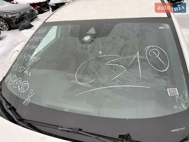 Білий Мазда 3, об'ємом двигуна 2.5 л та пробігом 93 тис. км за 10100 $, фото 5 на Automoto.ua