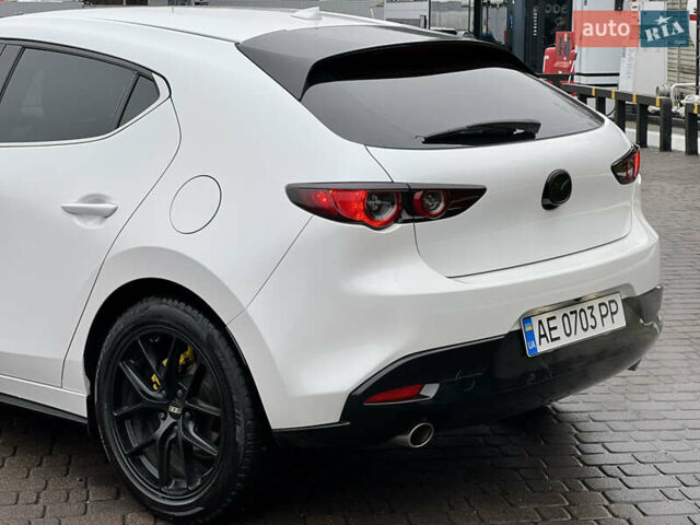 Білий Мазда 3, об'ємом двигуна 2.5 л та пробігом 81 тис. км за 16300 $, фото 62 на Automoto.ua