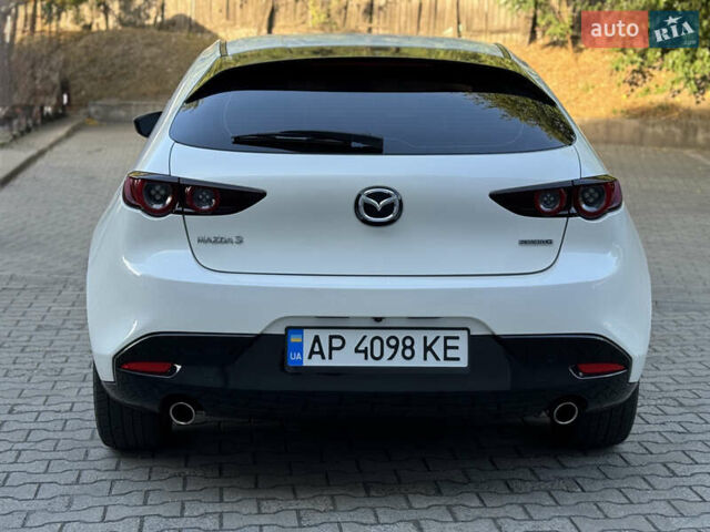 Белый Мазда 3, объемом двигателя 2.5 л и пробегом 82 тыс. км за 17800 $, фото 7 на Automoto.ua