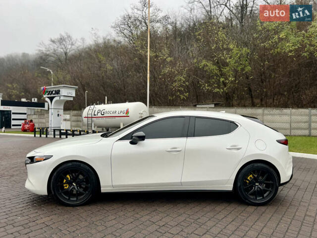 Білий Мазда 3, об'ємом двигуна 2.5 л та пробігом 81 тис. км за 16300 $, фото 1 на Automoto.ua