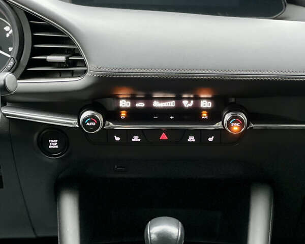 Білий Мазда 3, об'ємом двигуна 2.5 л та пробігом 81 тис. км за 16300 $, фото 20 на Automoto.ua