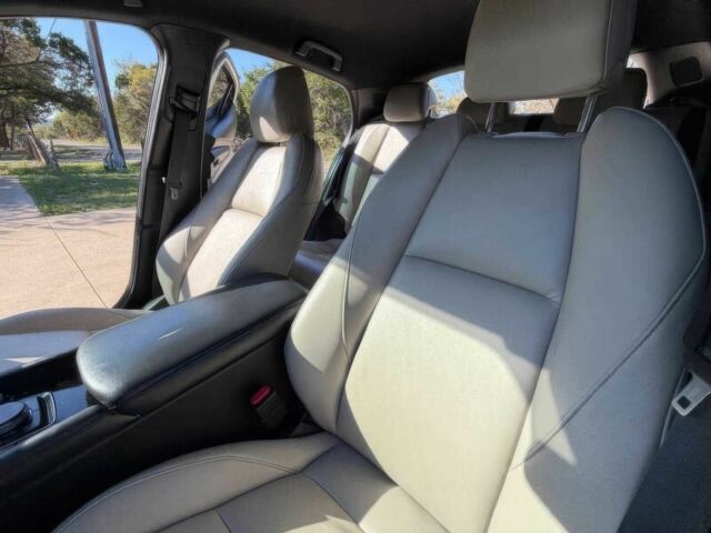 Белый Мазда 3, объемом двигателя 2.5 л и пробегом 36 тыс. км за 4300 $, фото 10 на Automoto.ua