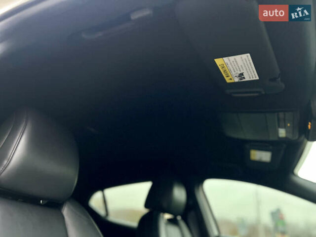 Білий Мазда 3, об'ємом двигуна 2.5 л та пробігом 81 тис. км за 16300 $, фото 32 на Automoto.ua