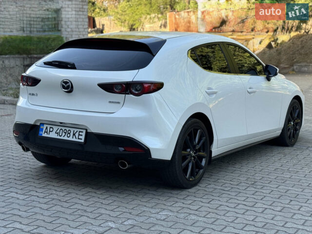 Білий Мазда 3, об'ємом двигуна 2.5 л та пробігом 82 тис. км за 16950 $, фото 6 на Automoto.ua
