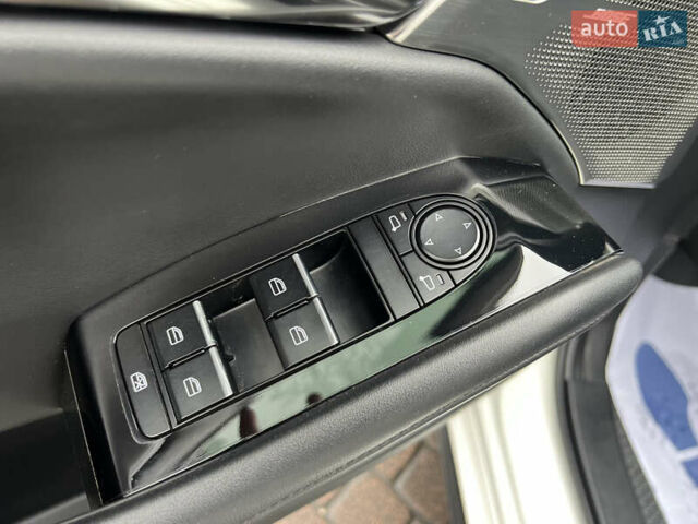 Білий Мазда 3, об'ємом двигуна 2.5 л та пробігом 81 тис. км за 16300 $, фото 42 на Automoto.ua