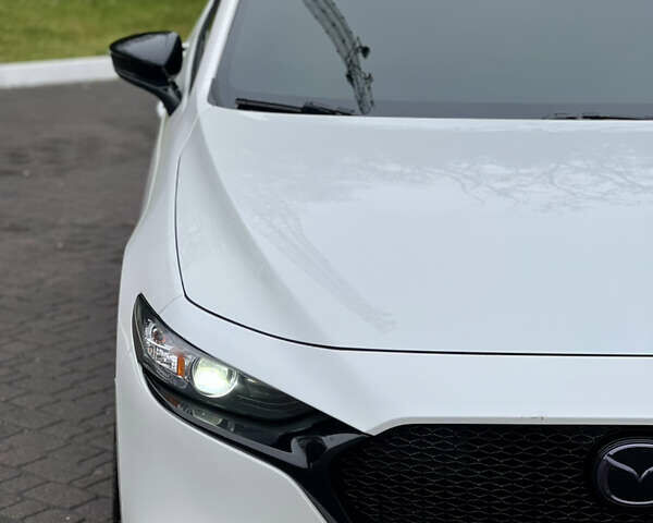 Білий Мазда 3, об'ємом двигуна 2.5 л та пробігом 81 тис. км за 16300 $, фото 58 на Automoto.ua