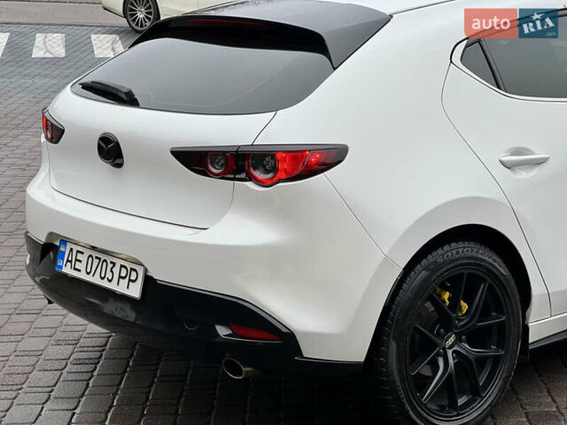 Білий Мазда 3, об'ємом двигуна 2.5 л та пробігом 81 тис. км за 16300 $, фото 61 на Automoto.ua