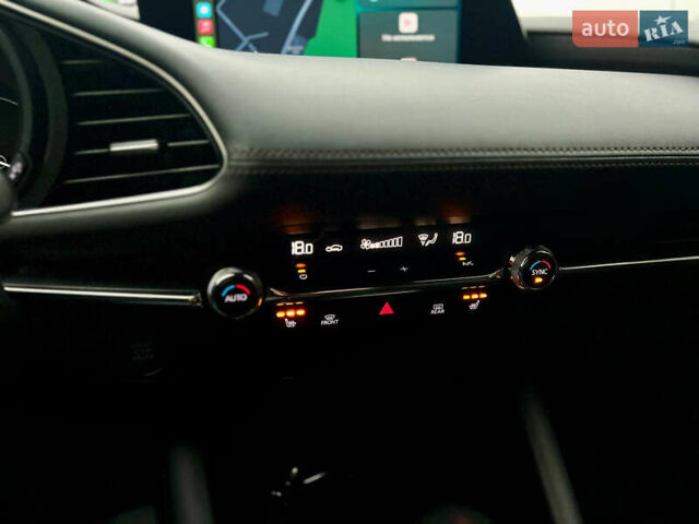 Белый Мазда 3, объемом двигателя 2.5 л и пробегом 81 тыс. км за 16200 $, фото 33 на Automoto.ua