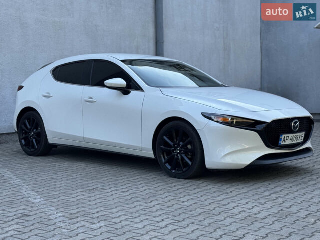 Білий Мазда 3, об'ємом двигуна 2.5 л та пробігом 82 тис. км за 16950 $, фото 4 на Automoto.ua